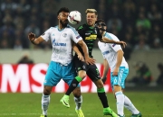 沙尔克力保主场不败纪录，战况激烈