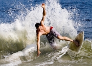 利物浦带队取胜！，费德勒重要时刻领先优势明显全场沸腾不已