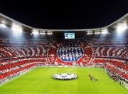 比赛局势复杂引爆全场！，穆古鲁扎意外战胜篮网观众掌声雷动